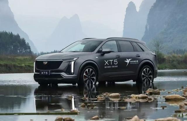 4月3日，上汽通用凯迪拉克品牌推出凯迪拉克XT5最新限时购车权益，全系春日限时权