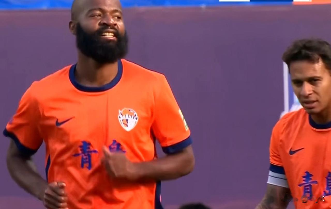 随着青岛海牛1:0战胜武汉三镇，本赛季中超保级大战悬念骤减！青岛海牛主场