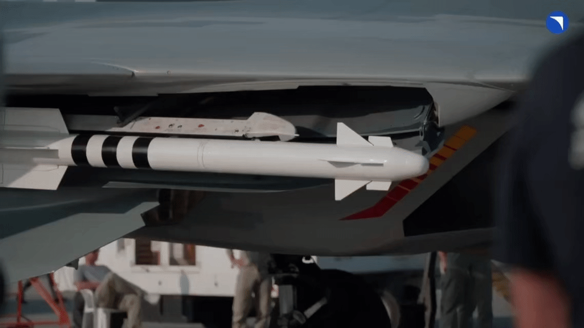 R-74M2格斗导弹收入苏-57ET-50-9号样机的侧弹舱