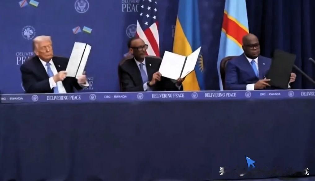 卢旺达这事儿，这回算看明白了。之前还有人一口一个“非洲解放军”的捧着，觉得卡