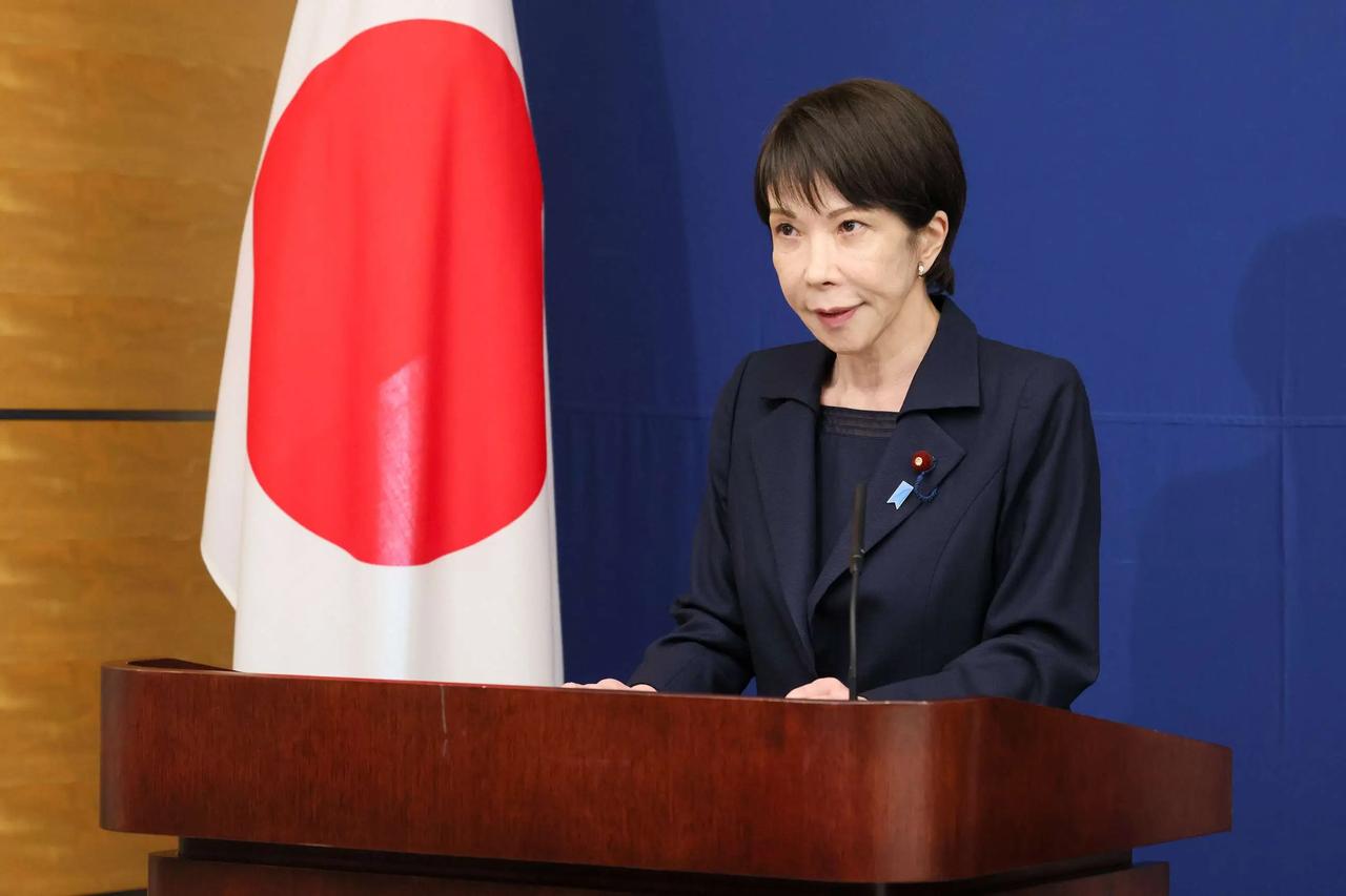 日本主动喊话想见面！ 5月7日，日本方面放出风声，说希望能在今年年底和中国见