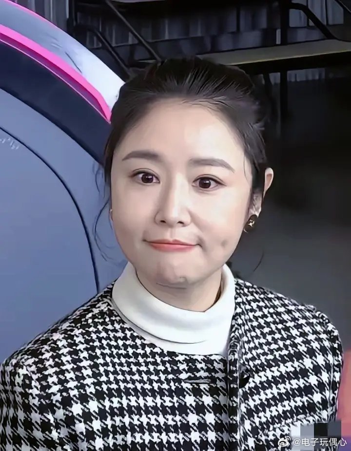 林心如50岁生图流出，无美颜无滤镜，皮肤紧致，气质温柔像30岁