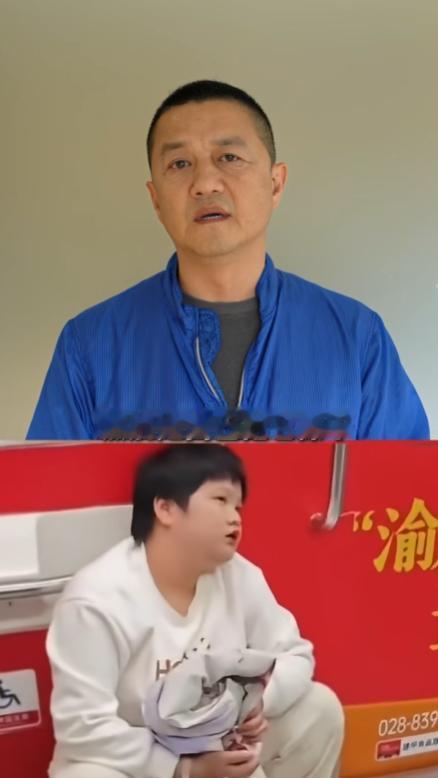 李亚鹏哭了，他回应重庆吐血女孩胡心瑶捐款，做出两个决定，反向两次捐款99999元