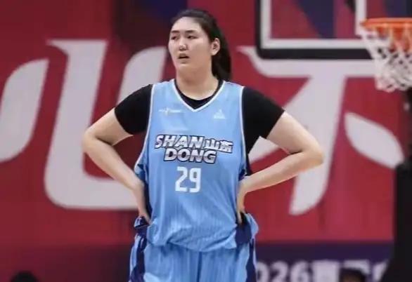 关于中国女篮总是话题不断，最近又看到了郑薇是否回归女篮主教练这个话题。其实明眼