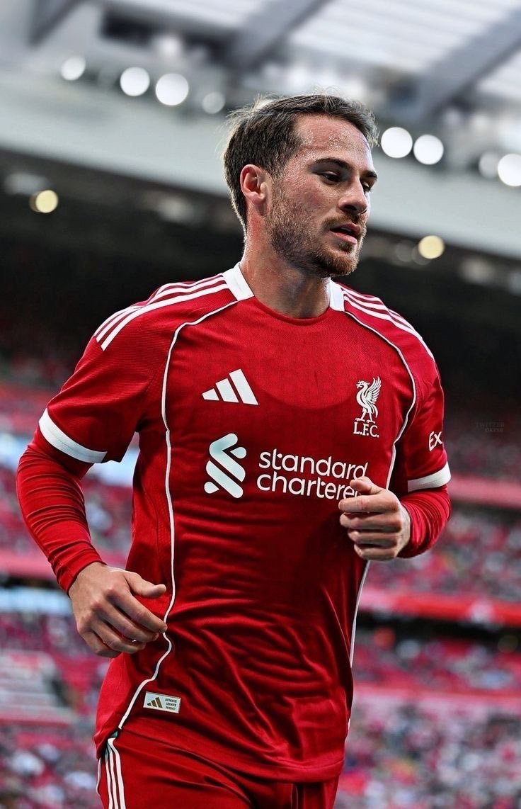 利物浦结束连败，麦卡利斯特回到首发送助攻🔥利物浦2比0阿斯顿维拉📊麦卡利斯