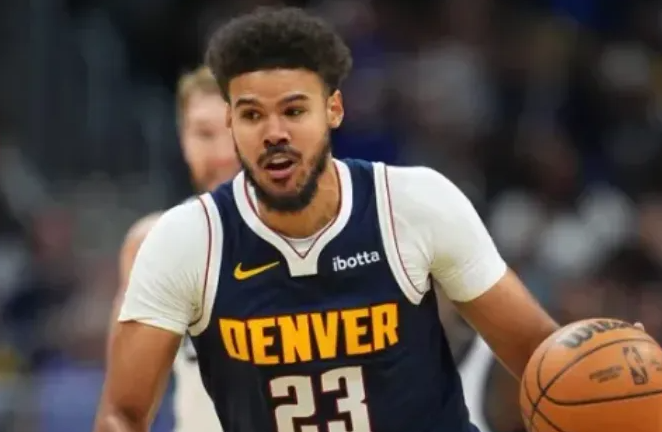 NBA常规赛湖人主场对阵掘金的比赛已经结束。全场战罢，历经1个加时湖人以127-