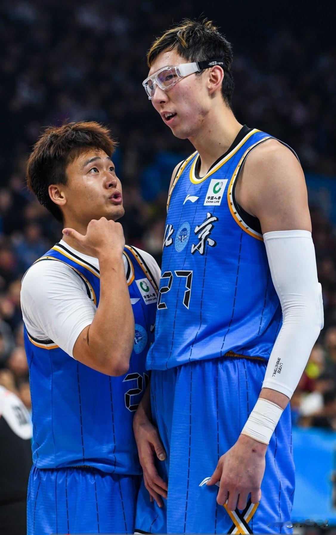 25-26赛季CBA全明星第一周投票北区票选结果一览：前场排名前六球员：0