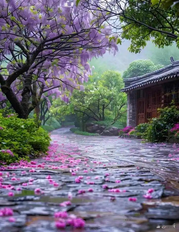 上联：闲居雅院观花落，下联：漫步桥边赏柳烟，下联：独坐幽亭听雨声。