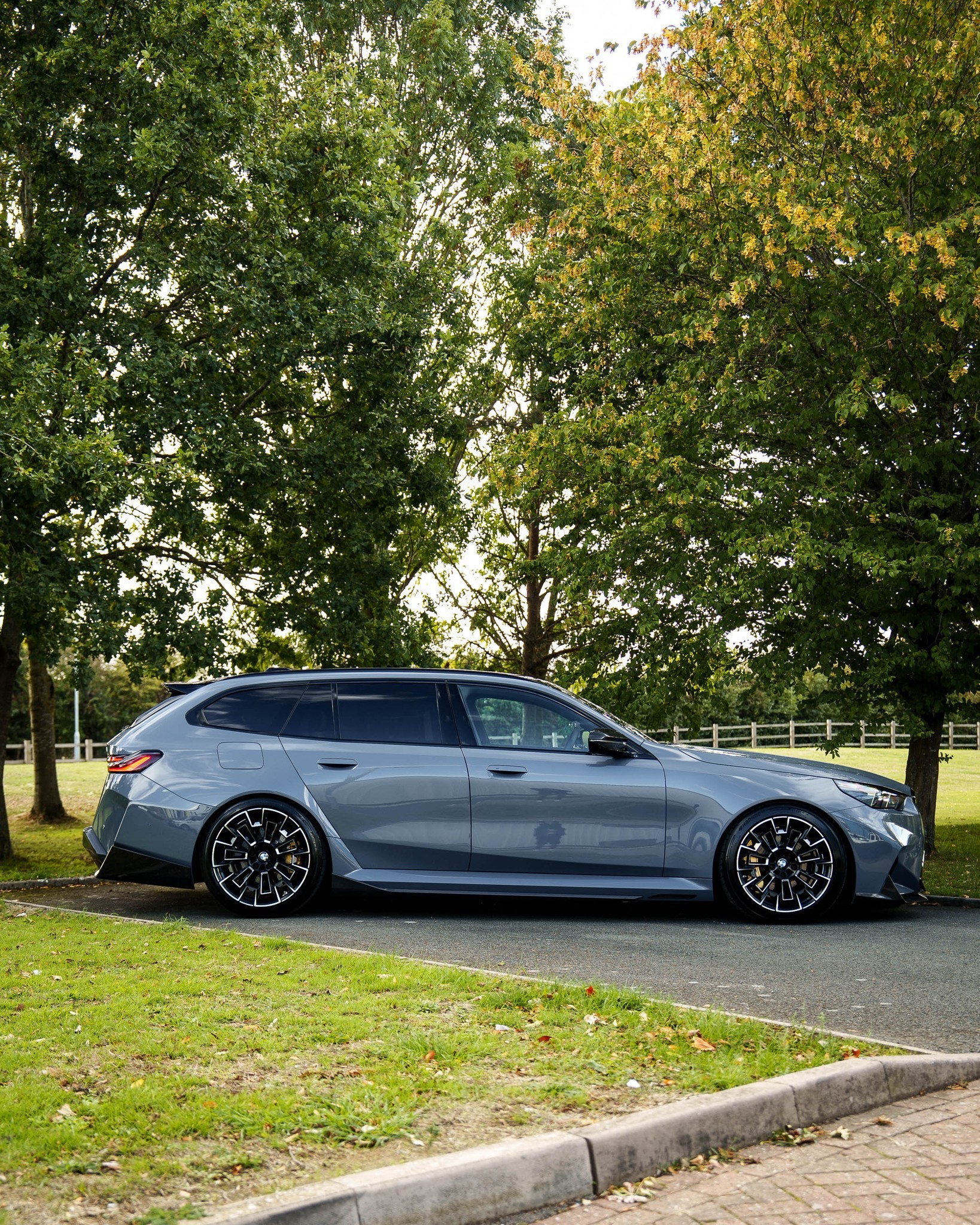 BMWM5TouringM3旅行版引进了，M5旅行版是不是也应该搞一下？