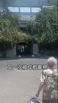 四川人天大的事都要在上午完成，把下午留来打麻将！成都生活​​​