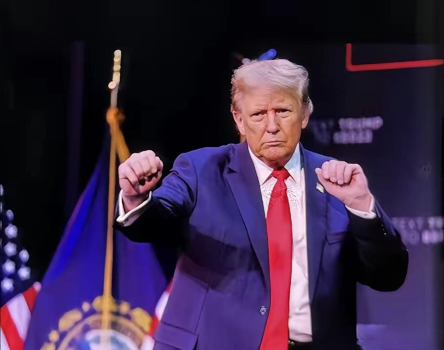 不装了。大佬们摊牌了！6月12日，美国财政部凌晨公布的季度再融资计划把华