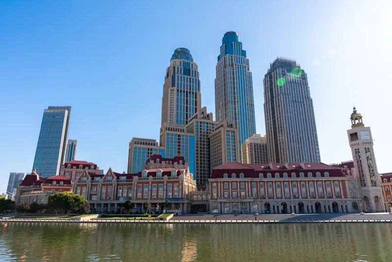 北方第二城之争已毫无悬念，2025天津地区生产总值（GDP）为18539.82亿