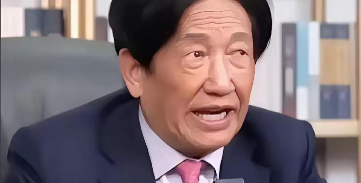 美国不卖中国芯片，公知说美国有不卖的权利，中国不卖美国稀土，公知说中国破坏贸易自
