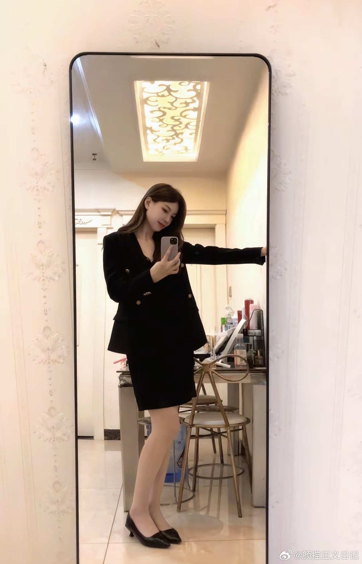 自拍职业装自拍美女精彩人像​​​