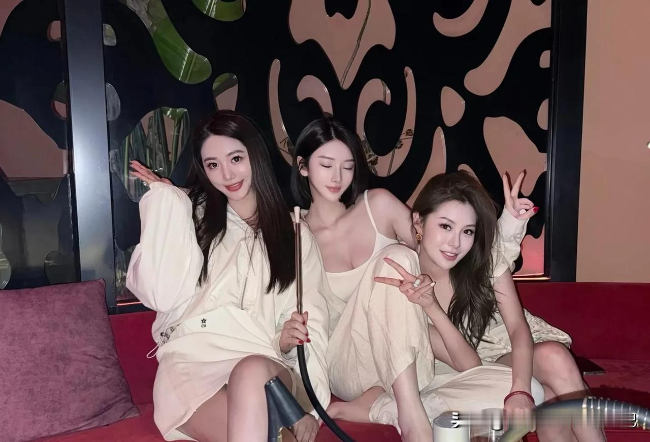 记录我的2025聚会女王[比心][比心][比心]