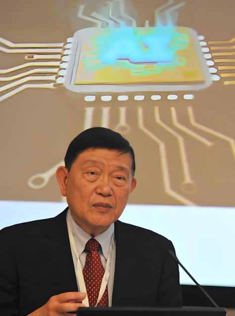 中芯国际创始人张汝京曾说，他在自己离开台积电时，台积电董事长告诉他，你敢去大陆，