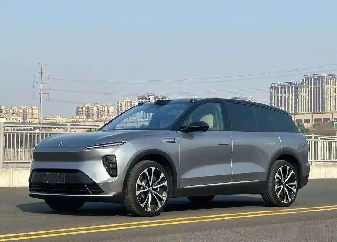 你还敢买新能源车吗？我想这些车企真是没完没了了，价格战天天打个没完，完全不顾及老