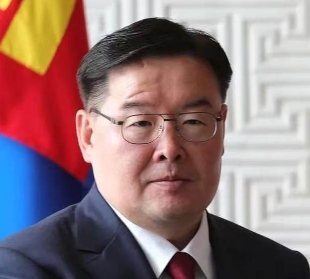 突放狠话：老哥干不下去了！就在昨天，蒙古的一通公章印出了个大动静。咱们的邻国