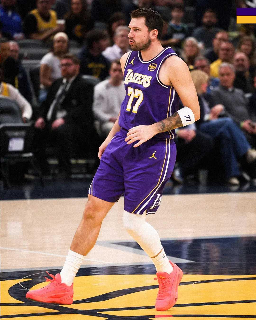 说真的，这场湖人差点把到嘴的胜利作没了，根本不是步行者打得多超水平，全是自己的问