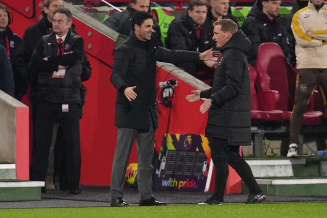 塔帅: 我们不该轻易送出任意球, 应通过传导化解局面