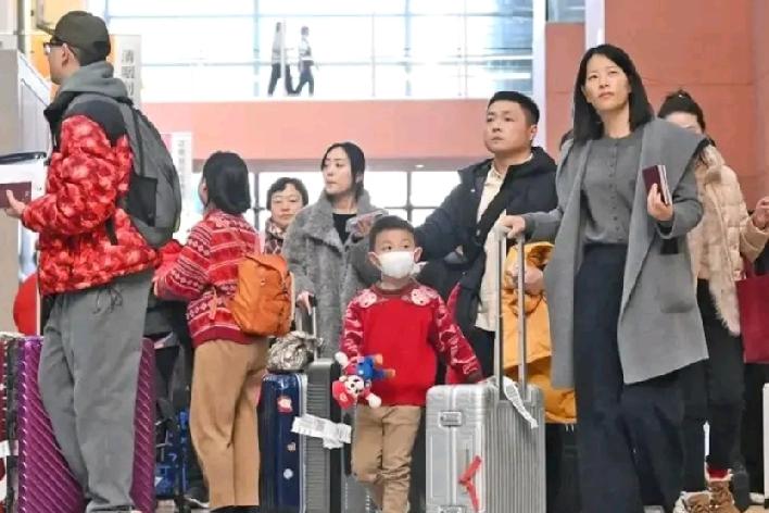 无语，不知说什么好！日媒:农历新年预订日本酒店量大增......昨晚，《日经