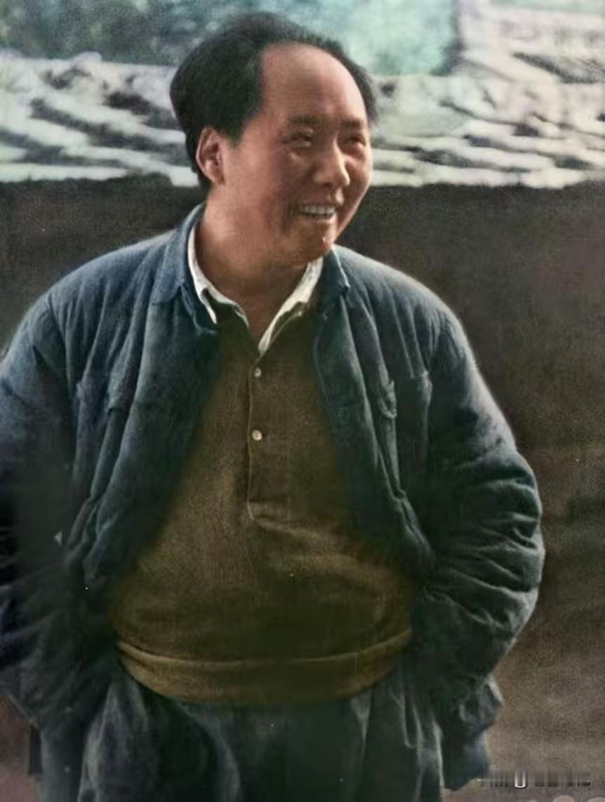 刷屏的“恢复毛泽东思想”，别误解！我们走的路，早藏着最好答案最近网上吵翻了