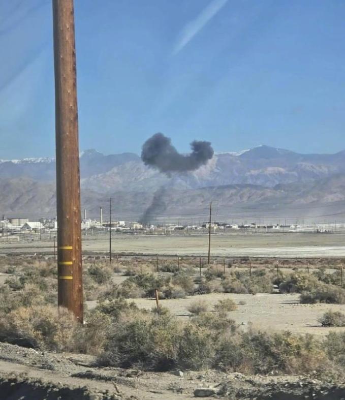 恭喜老妹，又摔一架，又向三哥迈进了一步。这次摔的是——虫蛀鼠咬，光板无毛，雷