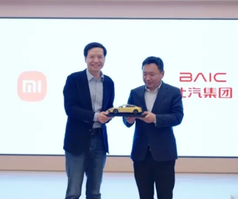 北汽享界、极狐卖不动的原因找到了，跟广汽11：0有得一拼。北汽极狐是最早与华为