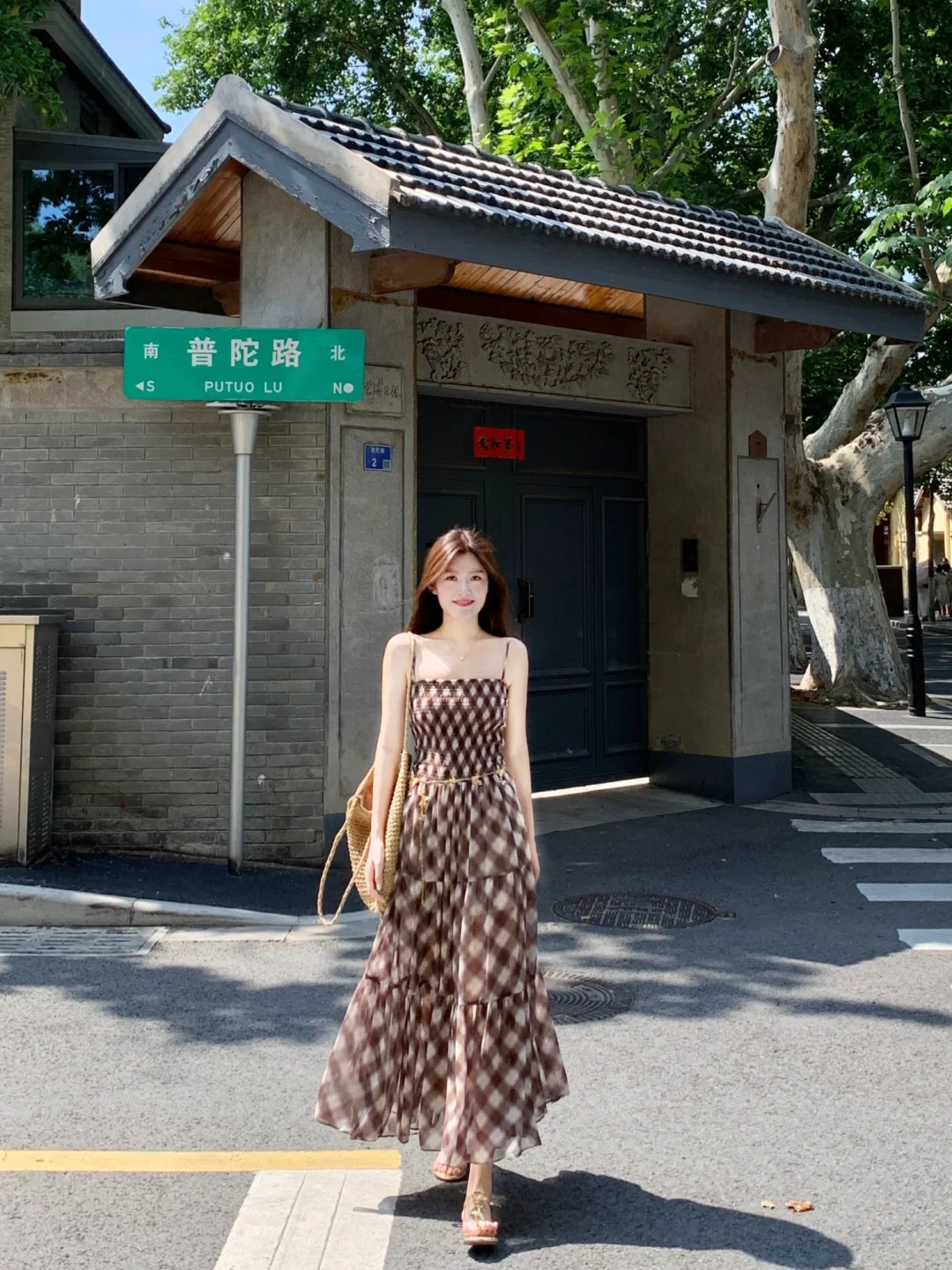 斥巨资买了一堆好看的👗连衣裙……