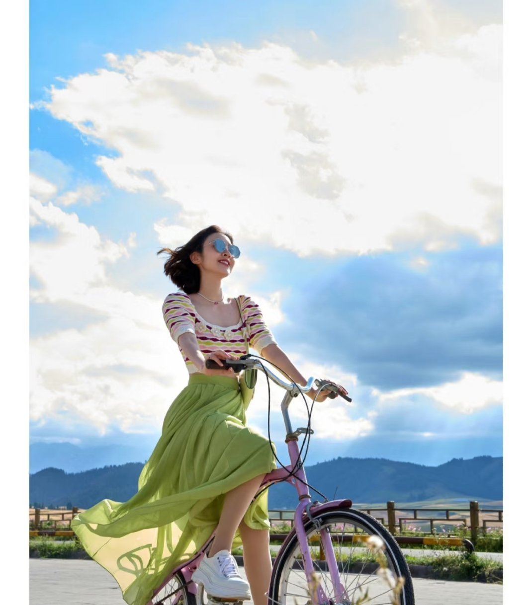 唐艺昕浪姐和豆包撞发型了啊啊啊啊啊啊，感觉不仅发型像，脸型和五官也有点像，是不是