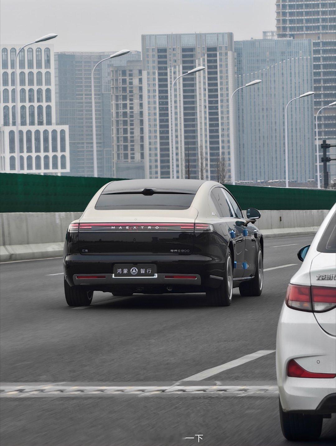 这又是哪个大佬喜提尊界S800了