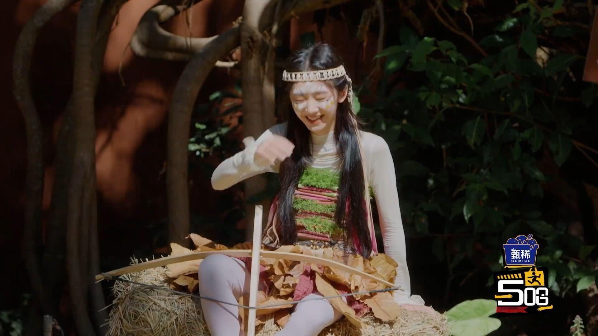 女明星也买不到合适的光腿神器哈哈哈哈哈从五哈这段能看出来，光腿神器确实没有完美选