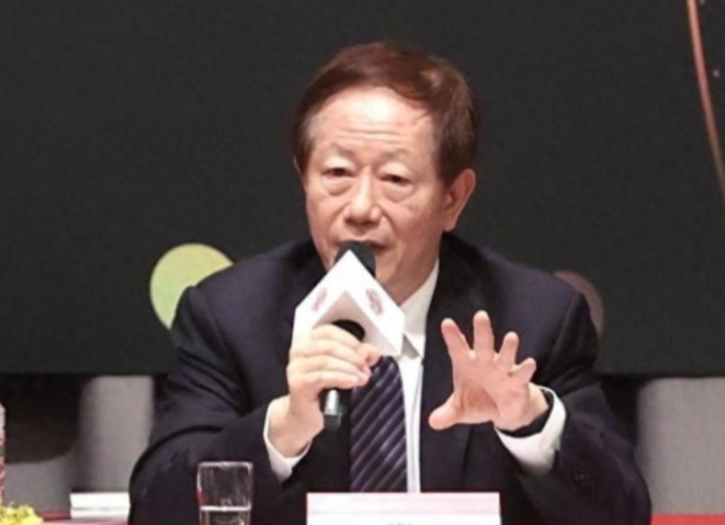 台积电前任董事长发话了！曾表示：如果中国大陆以武力方式收复台湾，那么你们将会得到
