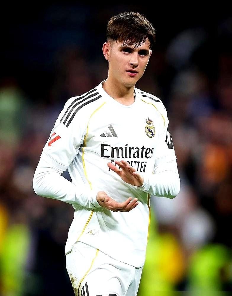 皇马新帅阿韦洛亚，真敢干！齐达内、安切洛蒂时期，皇马青训基本就是摆设。202