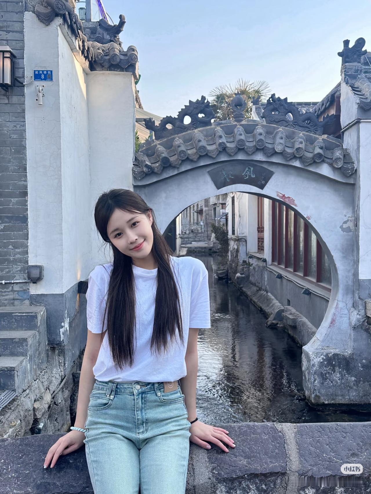 你觉得什么样的女人最优雅