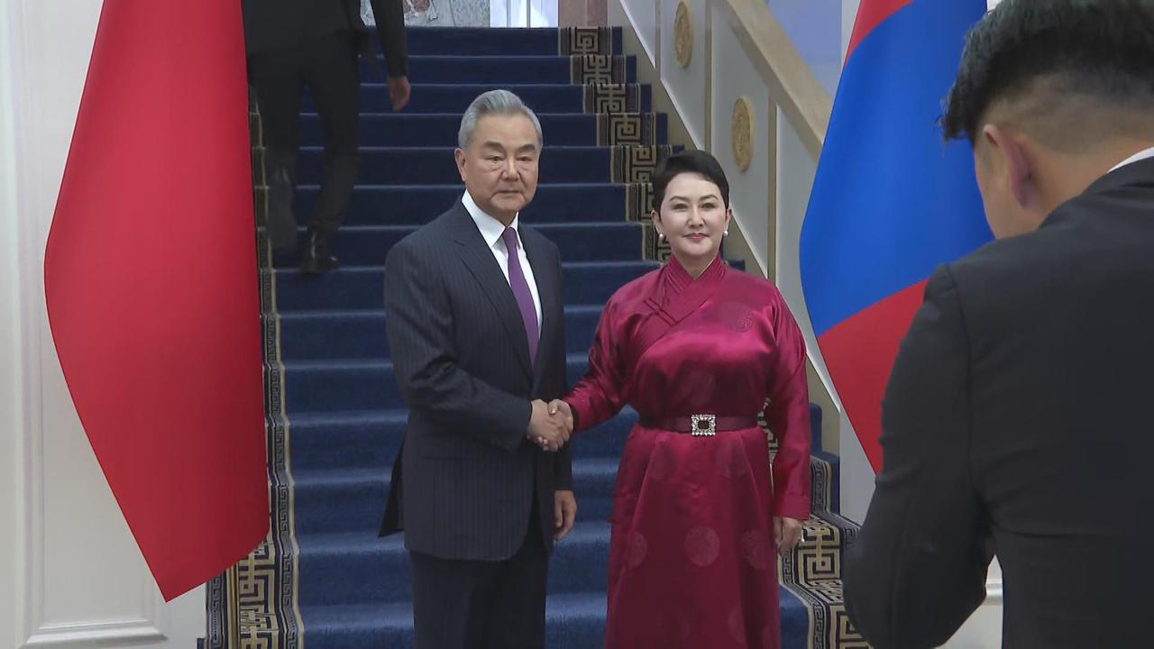 “中国人滚出去！”——这样的刺耳声音，竟然来自我们曾真心帮助过的邻邦。不是巴基斯