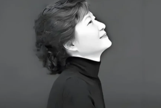 万万没想到，可怜的朴槿惠或面临回头吃牢饭的风险！亲信死党黄教安已被搜查逮捕，绝不