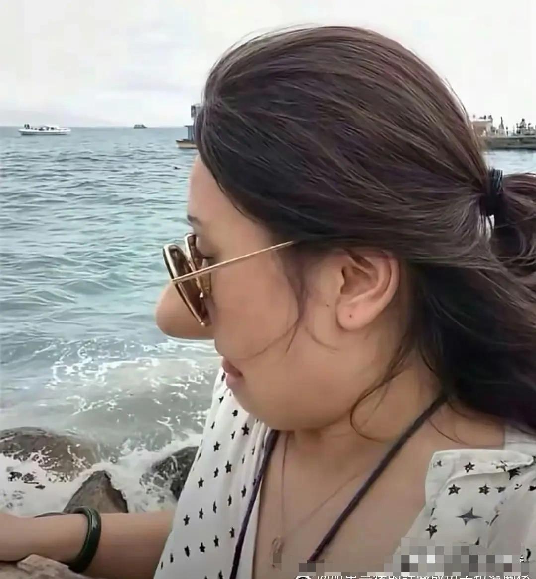 她的鼻子呢？到哪里去了？