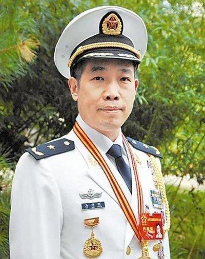 马伟明猜中了，百亿核航母变成烂尾工程，军方给出最后的期限，中国教授竟然预言了美国