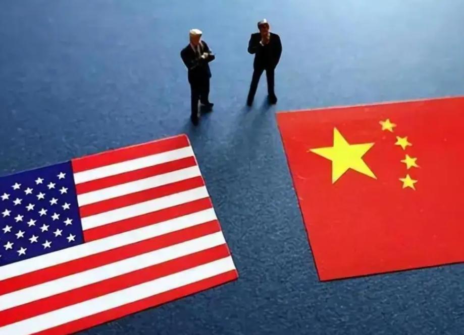 反制来了，这次轮到中国立规矩了。8月5日官方接连甩出两招硬棋，先是国家