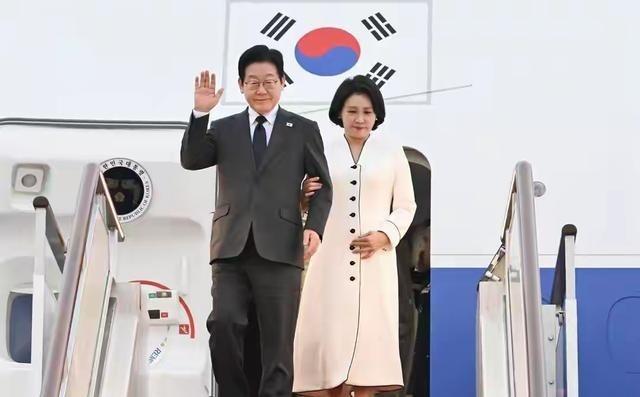这次访华潮出现了一个非常耐人寻味的现象，不管是什么国家，在中国进行完访谈之后都会