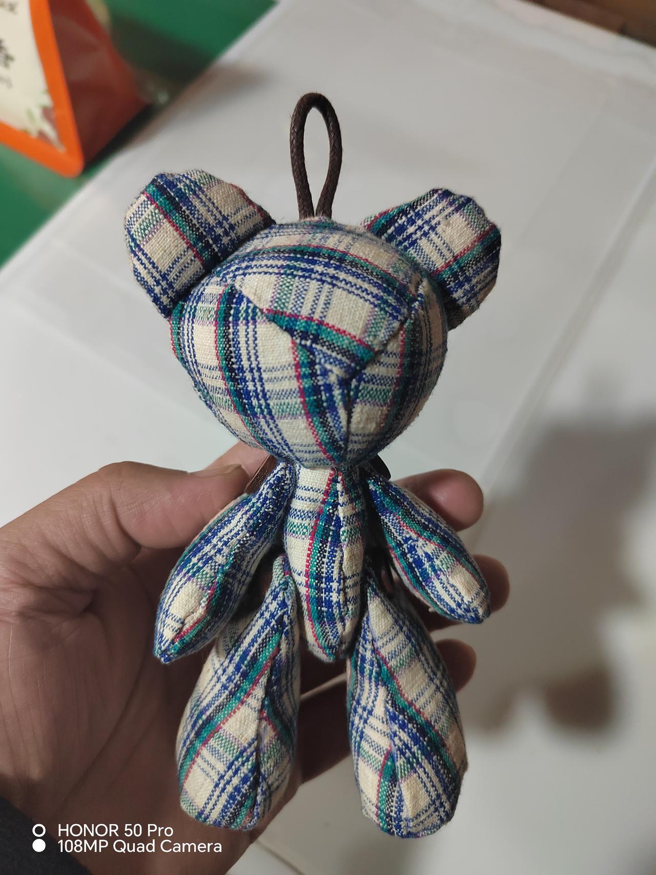 追求权利、财富、性的目的是什么？都为了一个目标：更舒服地活着。所以，人生之路根