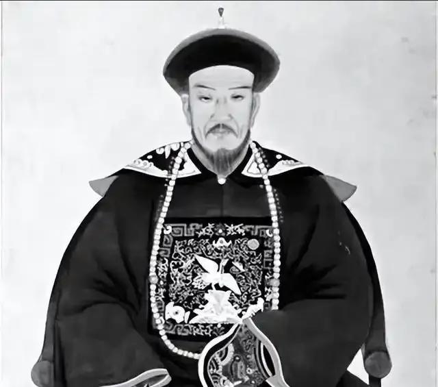 大臣孙嘉淦告老还乡，乾隆收到密报，说他偷运十几箱黄金回家。乾隆暴怒之下派人去调查