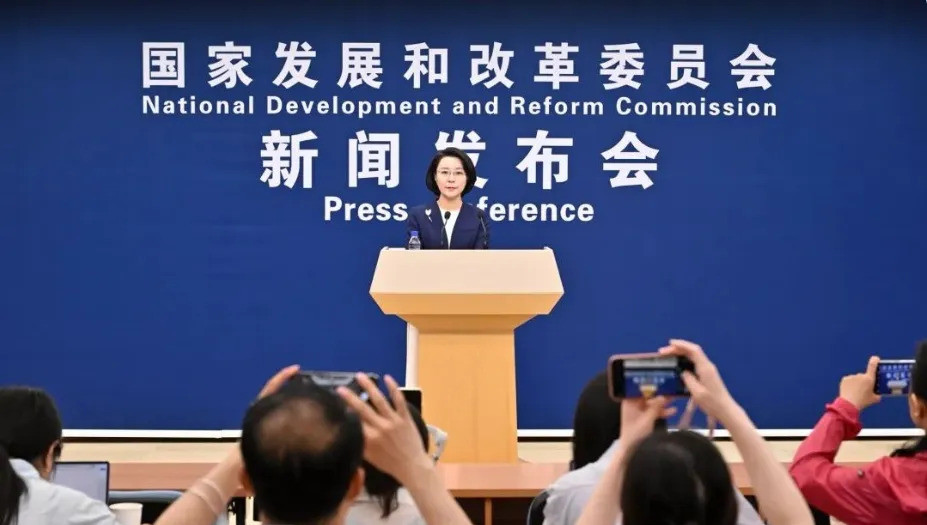 大国要在香港搞个大动作天呐！5月30号香港要炸了！你绝对