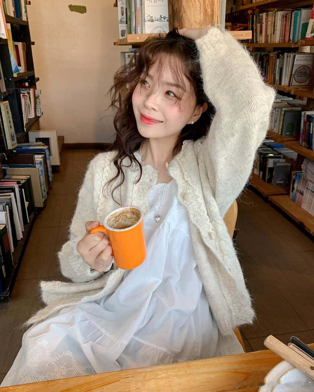 分享韩女日常穿搭生活手记时尚时尚穿搭​​​