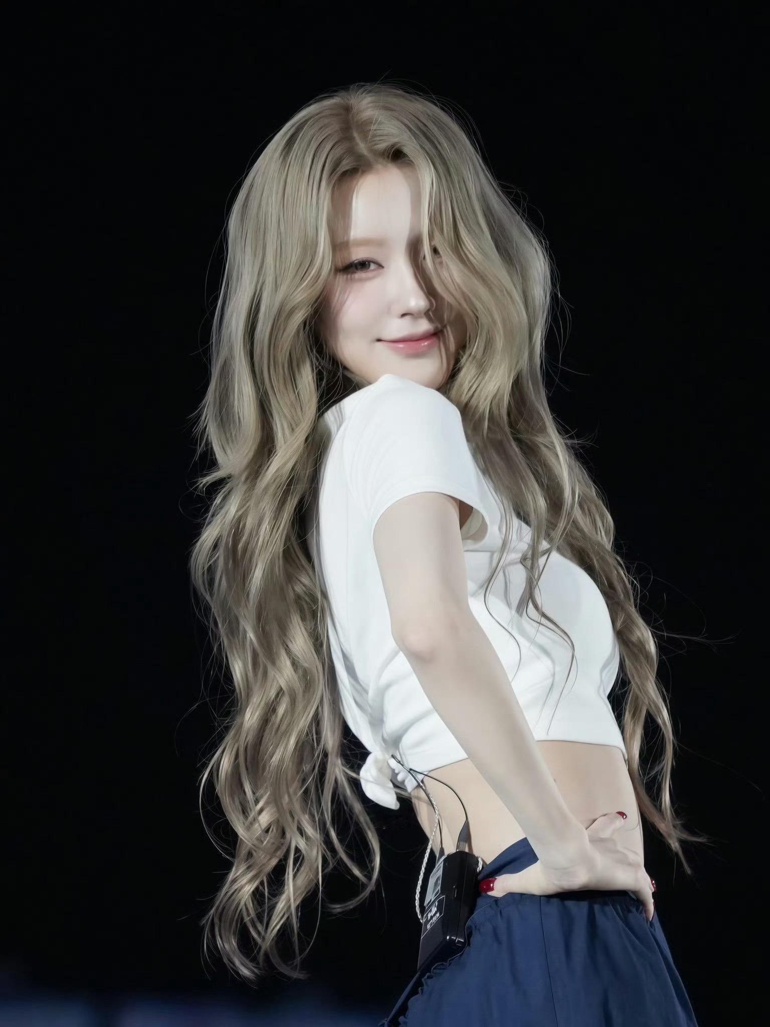 idle演唱会赵美延【赵美延】亚麻卷太漂亮惹姐姐好钓