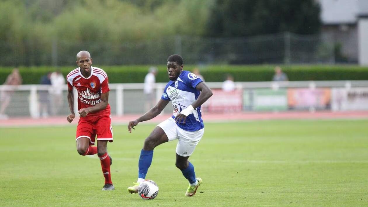 徐毅: 浙江队签下克拉约瓦大学的法国前锋恩辛巴