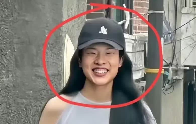 今天最大的瓜是鹿晗给的不是因为鹿晗要开演唱会而是因为鹿晗的好兄弟：