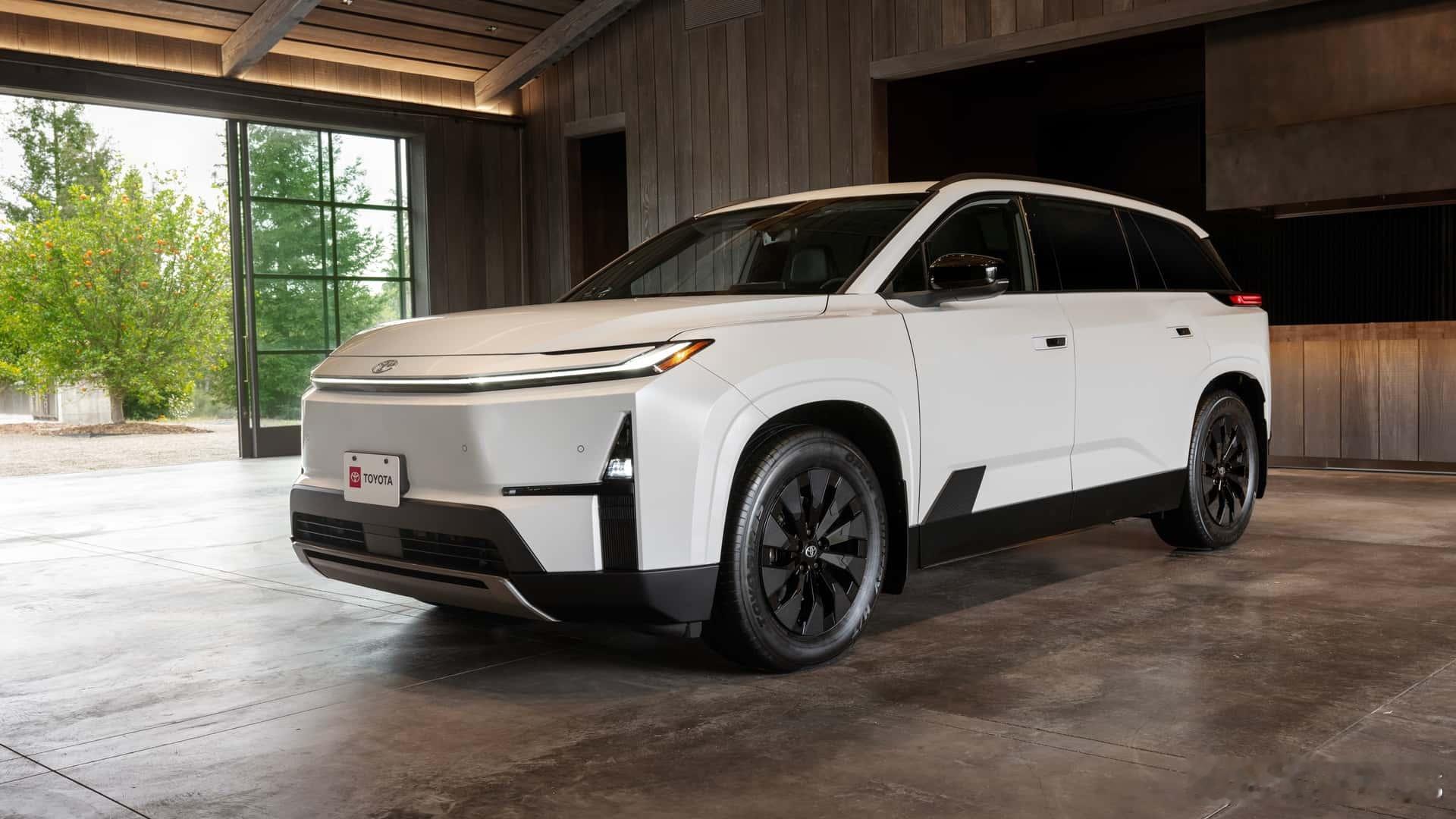 2027款全新纯电汉兰达发布，6座/7座可选，单电机前驱/双电机四驱77kWh和