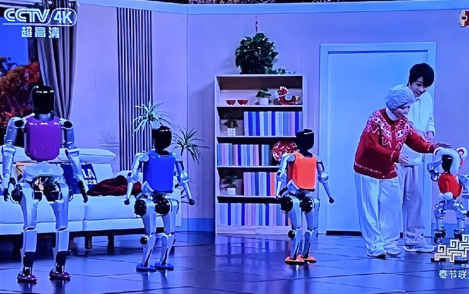 各位谁懂？春晚这5个机器人，才是最应该盯的！原因很简单，只有它们最懂奶奶的“